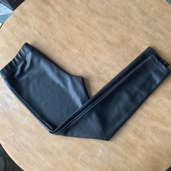 Express Pants - Express faux leather leggings